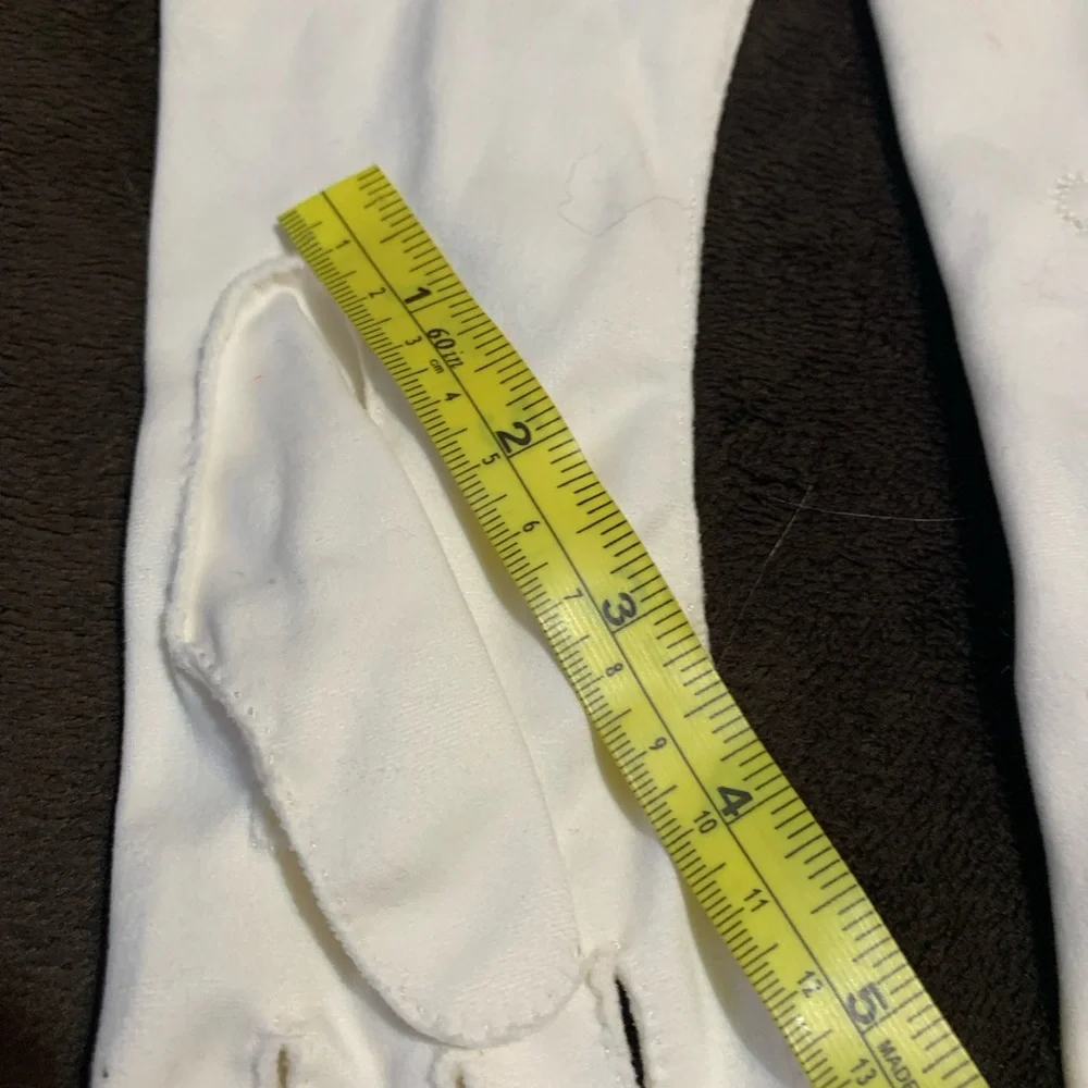 ELVETTE by Dawnelle Vintage white woven cotton mid length gloves GUC size 6